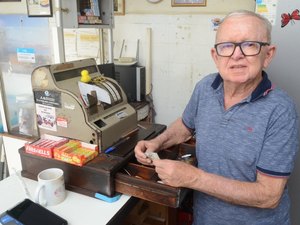 Comerciantes do bairro Jaraguá apostam no São João Massayó e estendem funcionamento