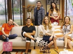 'É de Casa' peca por excesso de apresentadores e pautas surradas