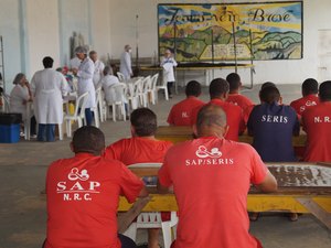 Perícia Oficial de Alagoas coleta de material genético de condenados em Maceió