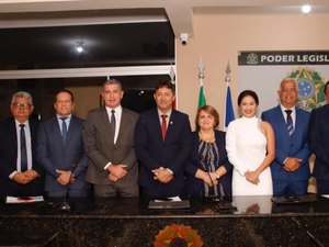 Na posse de Ricardo Claudino, Neno da Laje demonstra liderança entre os poderes