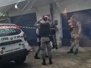 Homem é assassinado a golpes de arma branca no bairro do Feitosa