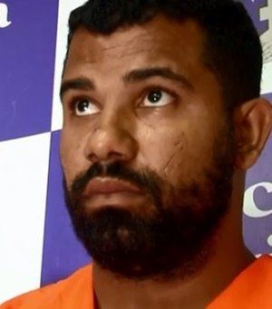 Treinador é preso acusado de estuprar 07 jovens em Eunápolis