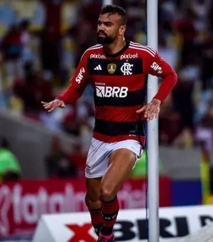 Flamengo assina novo contrato com Fabrício Bruno; saiba tempo de vínculo do zagueiro