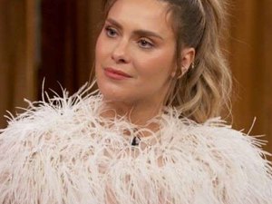 Carolina Dieckmann se emociona ao revelar conversa com filho após nudes vazarem