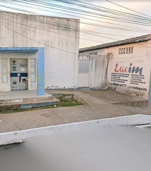 Casal provoca tumulto em posto de saúde de Feira Grande e ameaça funcionários