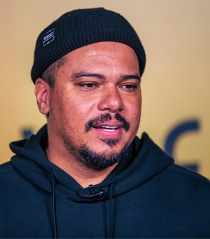 Vocalista do Sorriso Maroto relata tensão vivida em Dubai durante conflito no Oriente Médio