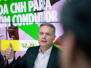 Renan Filho anuncia renovação automática da CNH para bons condutores