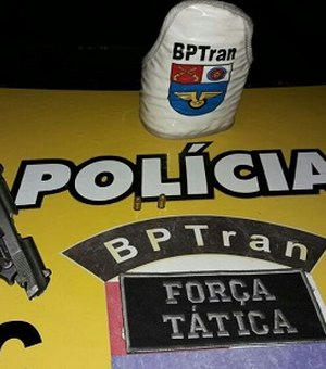 Quatro pessoas são presas e armas de fogo apreendidas pela polícia em Maceió
