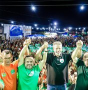 Ao lado do deputado federal Arthur Lira, Bastinho realiza o maior comício da história de Taquarana