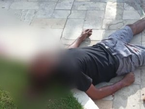 Jovem é executado em praça pública no Sertão