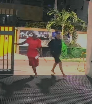 Dupla criminosa invade prédio na Ponta Verde e furta bicicletas