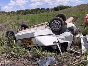 Após capotamento funcionários do IBGE ficam feridos em Cajueiro