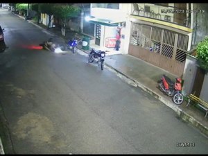 Motoqueiro sofre acidente no Centro de Porto Calvo