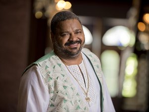 Arlindo Cruz deixa hospital após um ano e três meses internado