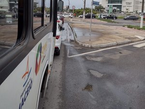 Apagão deixa diversos bairros sem energia na capital alagoana