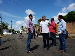 Prefeitura pavimenta mais dez ruas na parte alta de Maceió