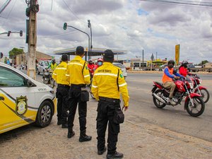 SMTT de Arapiraca intensifica fiscalização em vias de tráfego intenso