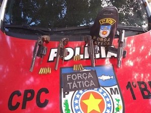 Trio é preso com armas e munições durante guerra de facções em Maceió