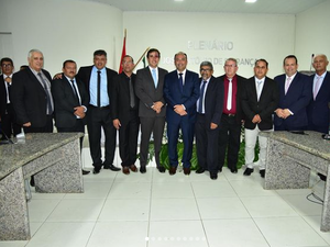 Vereadores aprovam Lei que dá “cheque em branco” a prefeito de Major Izidoro