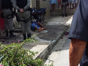 Homem é assassinado a tiros na frente de casa em União dos Palmares