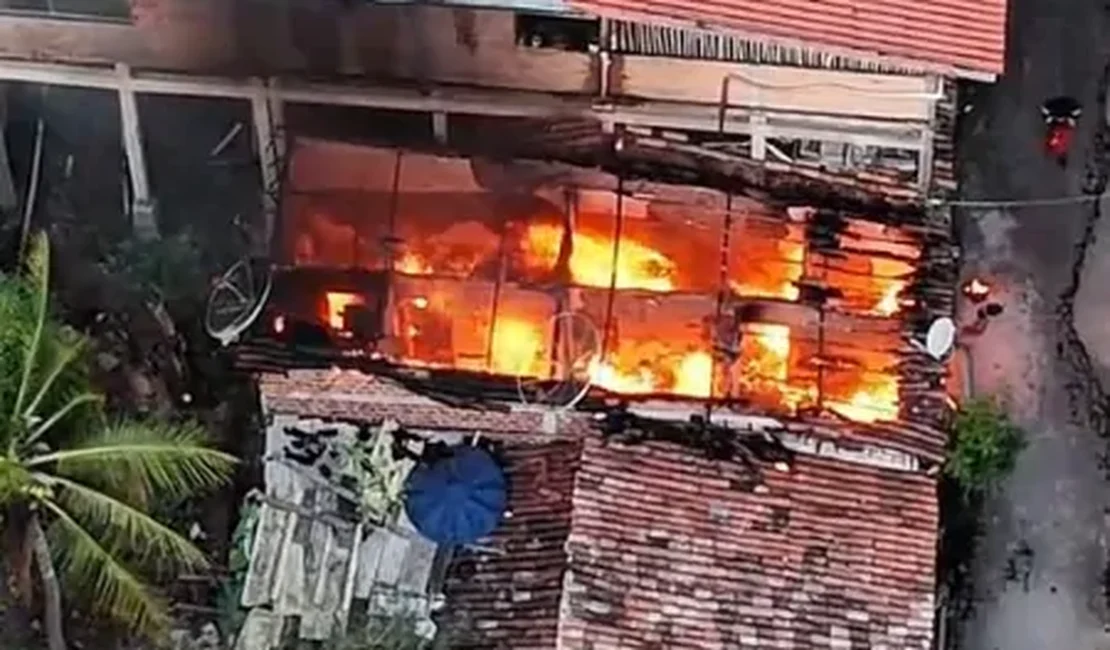 Botijão de gás provoca incêndio em residência e mata animais em Santana do Ipanema