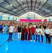 Prefeita Marcela Gomes promove grande show de prêmios para comemorar o Dia das Mães em Novo Lino