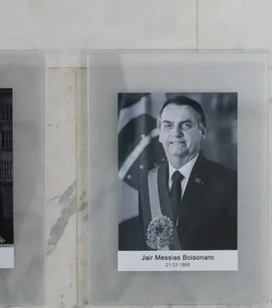 Retrato de Bolsonaro não é encontrado no Palácio do Planalto
