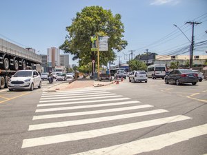 [Vídeo] Autorização para avançar sinal vermelho em Maceió vira polêmica nacional