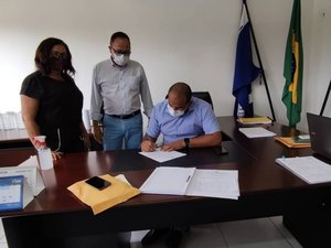 Prefeito autoriza construção de escola em Matriz de Camaragibe