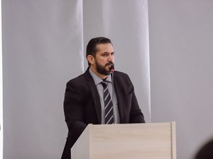 Leonardo Dias diz que dinheiro investido no São João deve ser revertido em benefício aos maceioenses