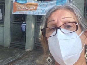 Após internação, Laerte é vacinada contra a covid-19