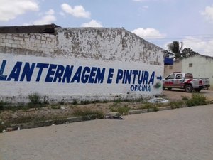 Homem é executado a tiros em oficina de lanternagem