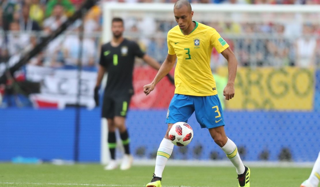 Thiago Silva e Miranda comentam o bom desempenho da defesa do Brasil