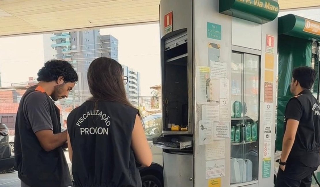 Procon Maceió confere denúncias e identifica irregularidades em comércios