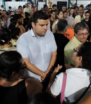 Vice-prefeito de Maceió se reúne com moradores de Bebedouro