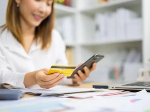 Banco do Brasil oferece crédito para empresas retomarem atividades