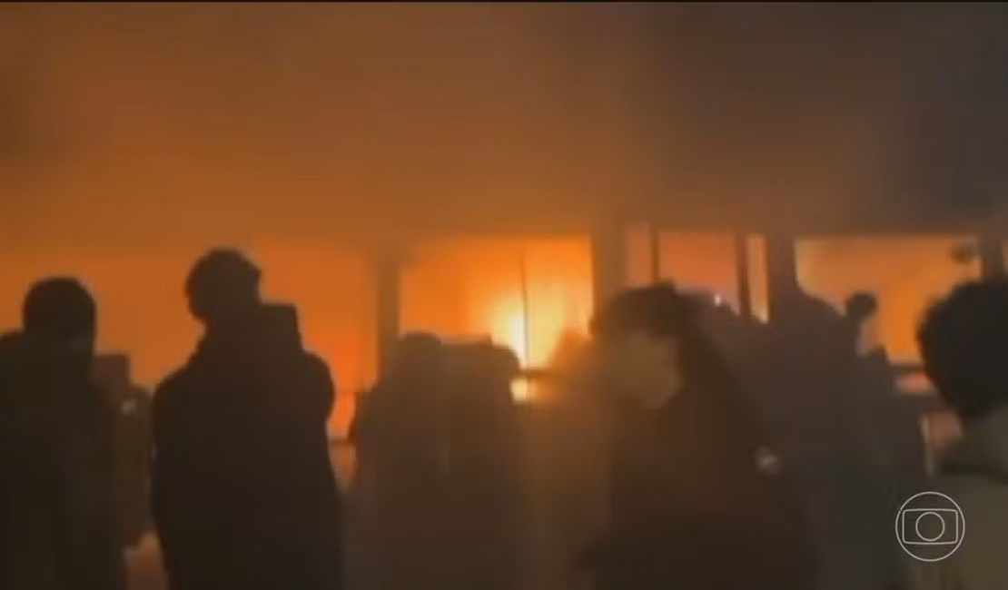 Na Suíça, incêndio em festa de Ano Novo mata dezenas de pessoas e deixa mais de 100 feridos