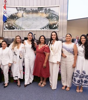 Gabi Gonçalves entrega Comenda Vera Arruda e destaca força das mulheres empreendedoras