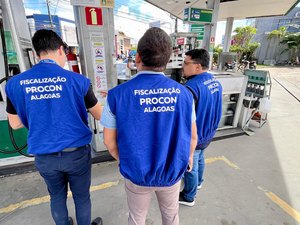 Após fiscalização do Procon/AL, postos reduzem preço da gasolina e valor chega a R$ 5,69 por litro