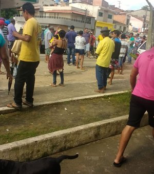 Homem sofre acidente de moto no Centro de Novo Lino