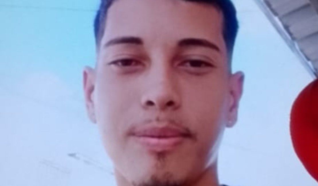 Polícia apura se corpo achado por crianças é de jovem desaparecido em Maceió