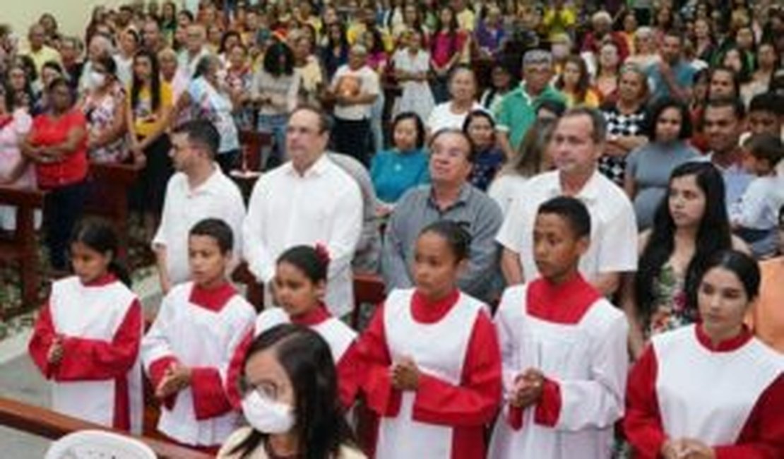 Servidores são homenageados na Festa da Padroeira de Canafístula, em Arapiraca