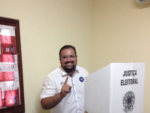 Hector Martins é eleito presidente da OAB Arapiraca