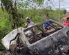 Veículo é encontrado carbonizado em estrada vicinal de Arapiraca