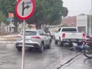 Colisão envolvendo quatro veículos deixa motociclista ferido em Arapiraca