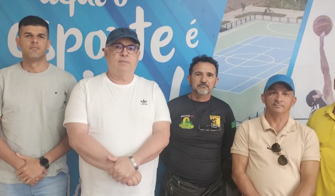 [Vídeo] Atletas de bicicross reivindicam construção de pista para prática do esporte em Arapiraca