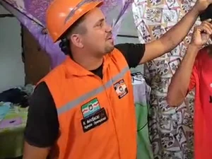 Homem supostamente soterrado é procurado por 12 horas enquanto estava em uma festa