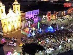 Bandas locais se apresentam neste domingo no Natal Luz de Penedo