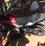 Homem perde controle de moto, cai de ponte e morre em Penedo