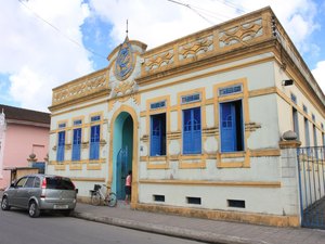 Governo de Alagoas reinaugura escola em Passo do Camaragibe
